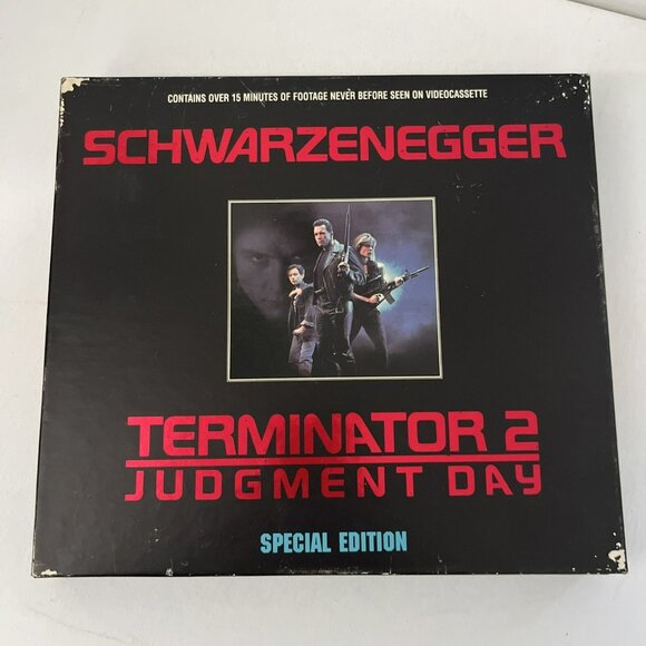 Terminator 2 Judgment Day VHS Special Edition Box Set - Picture 1 of 4
